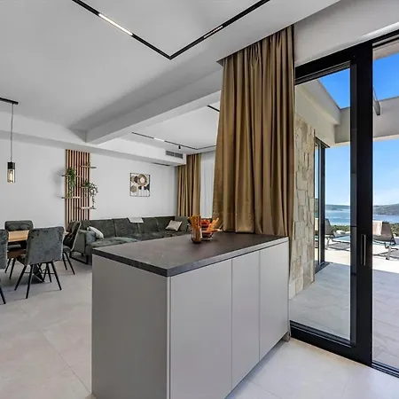 Villa Azure Irena Seget Vranjica