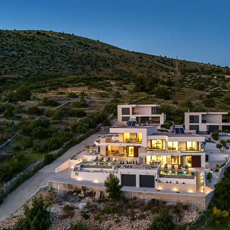 Azure Irena Villa *