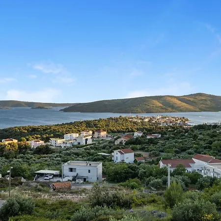 Azure Irena Villa Seget Vranjica